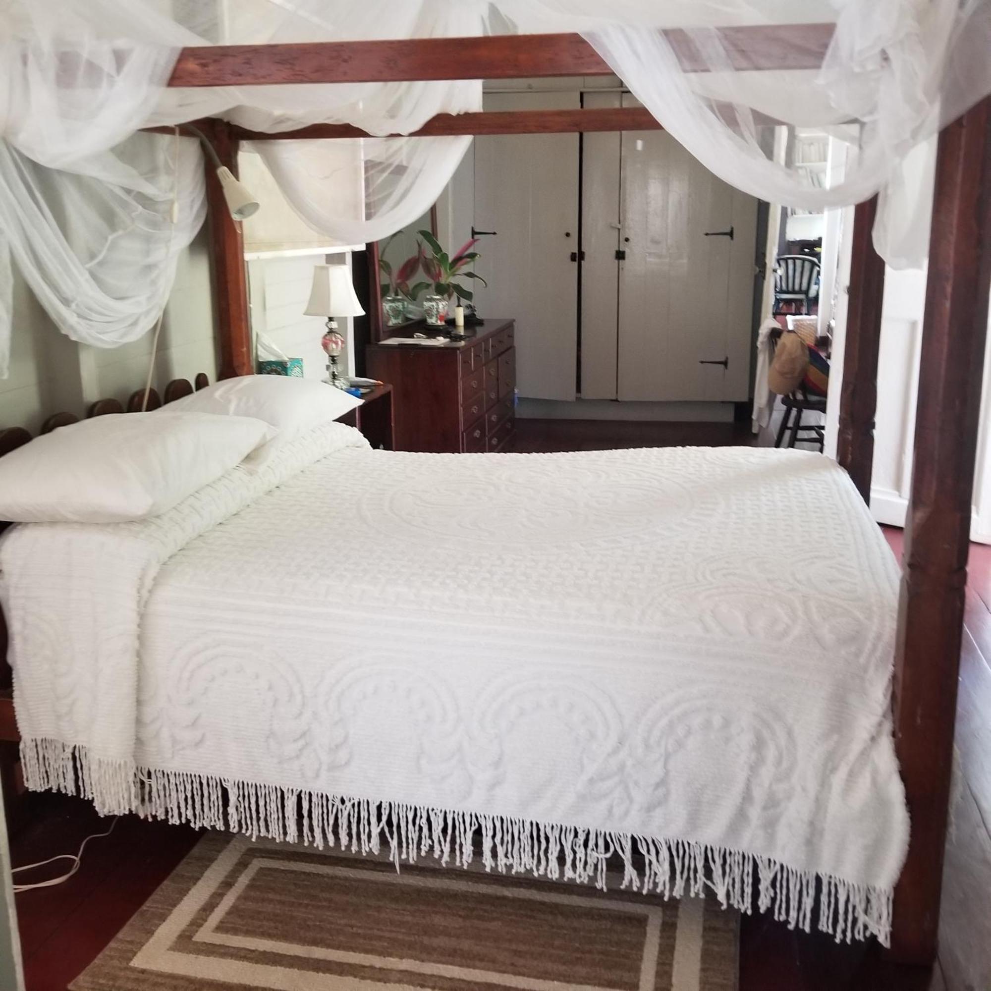 Llantrissant Beachcliff Villa เนกริล ภายนอก รูปภาพ